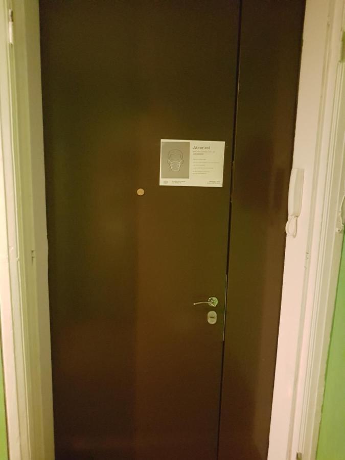 Ebu 28 Apartment Рига Екстериор снимка