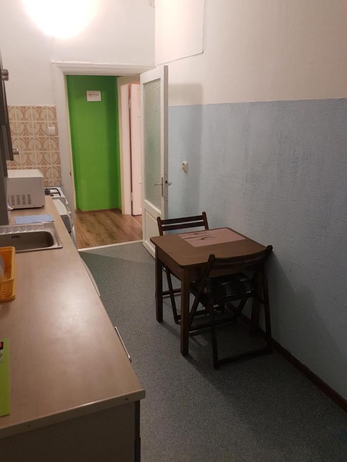 Ebu 28 Apartment Рига Екстериор снимка